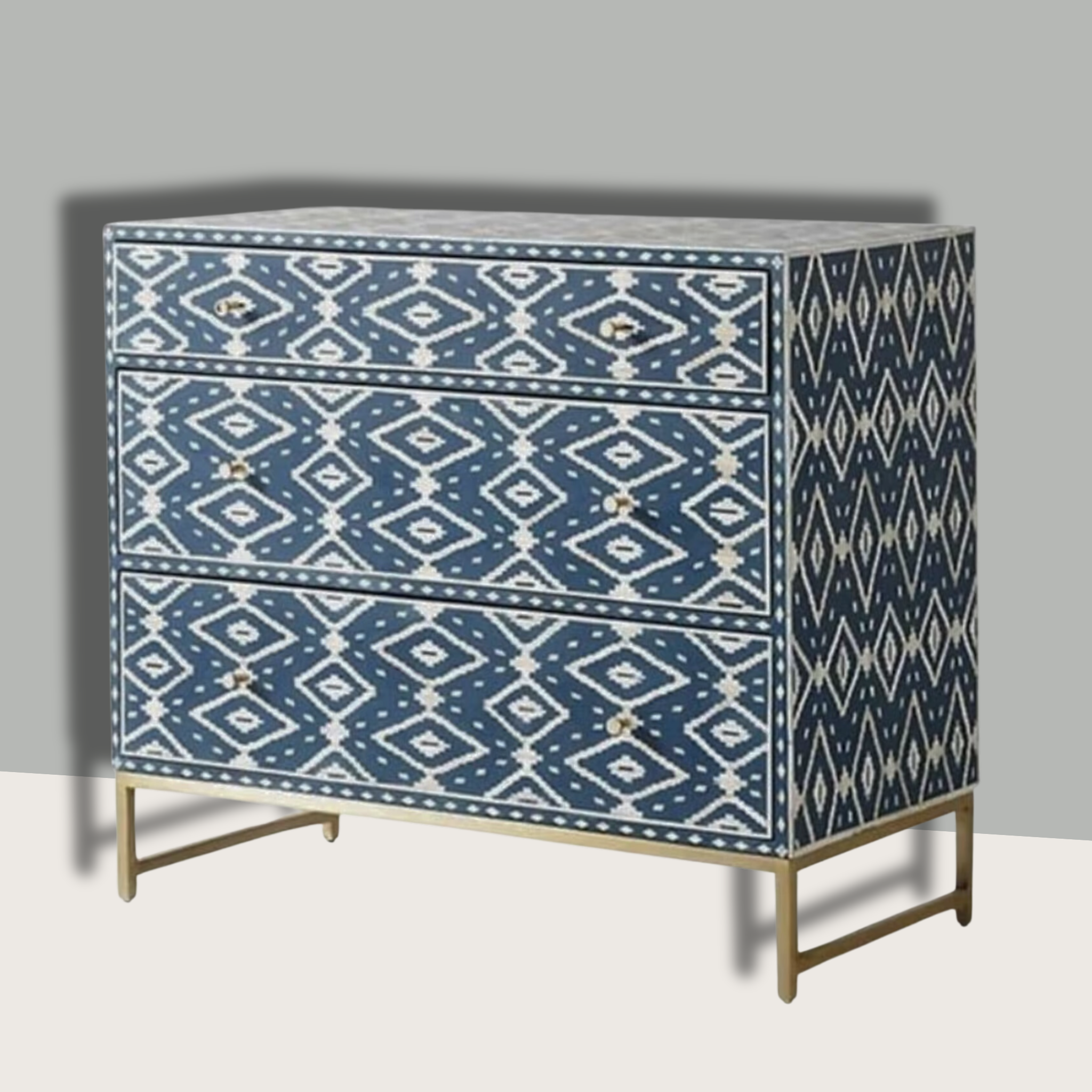 Fayra Chest