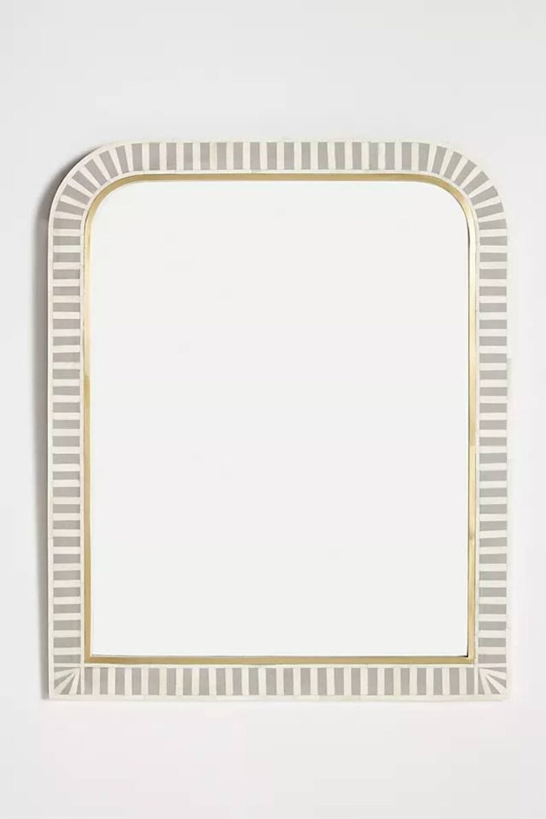Indah Mirror