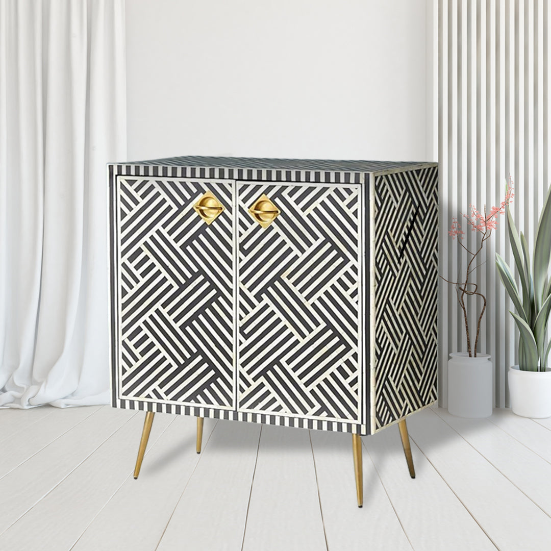 Roohi Cabinet